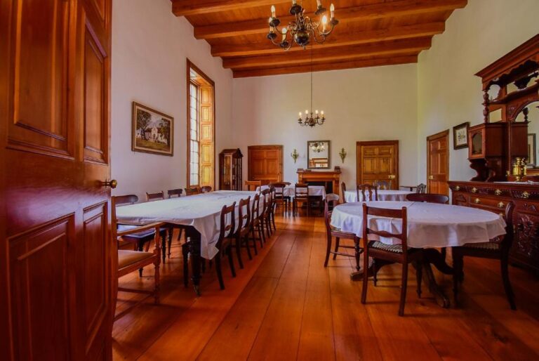 Heins Manor House photo