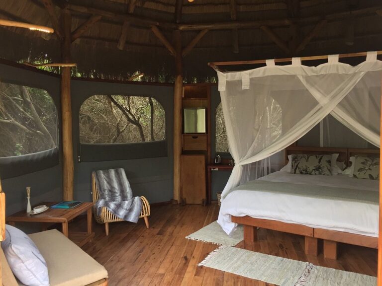 Anvil Bay Lodge photo