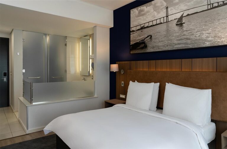 Radisson Blu Hotel photo