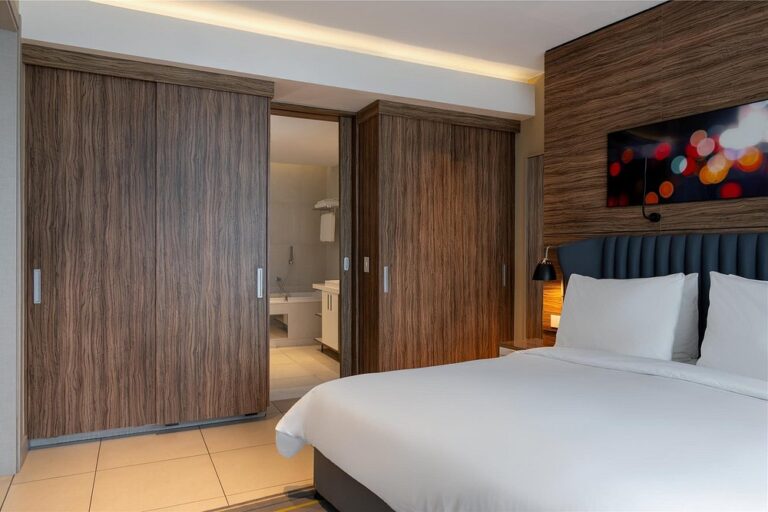 Radisson Blu Hotel photo