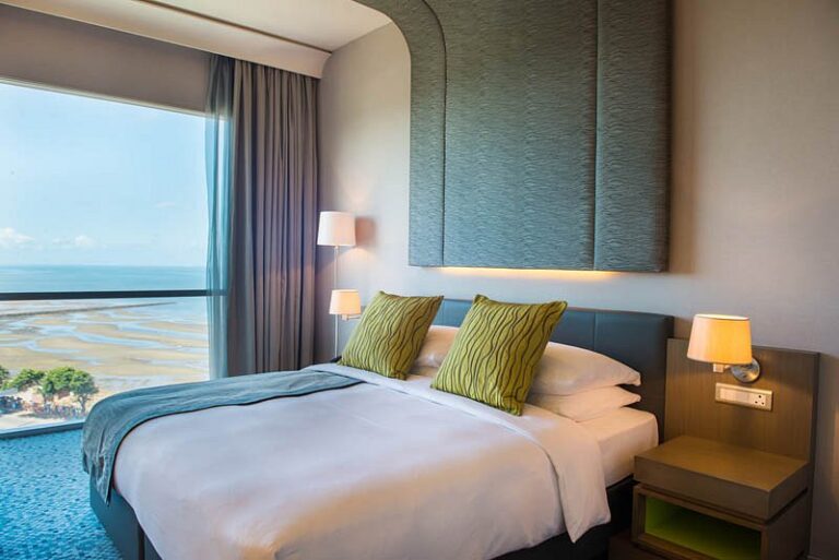 Radisson Blu Hotel photo