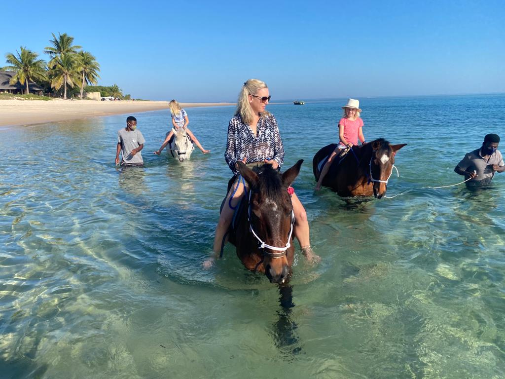 Mozambique Horse Safari photo